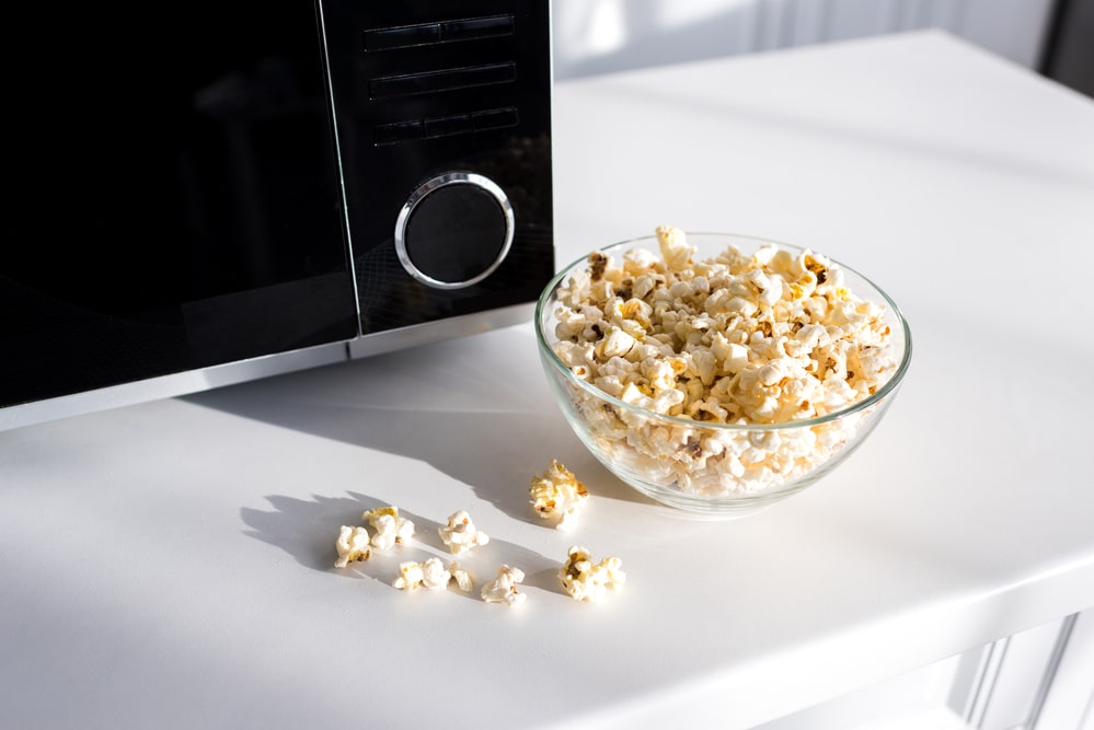 popcorn maker vs microwave which is better