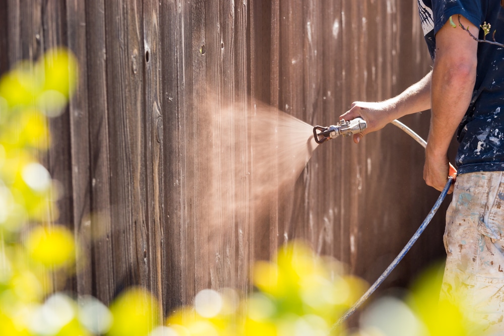 how to thin fence paint for a sprayer